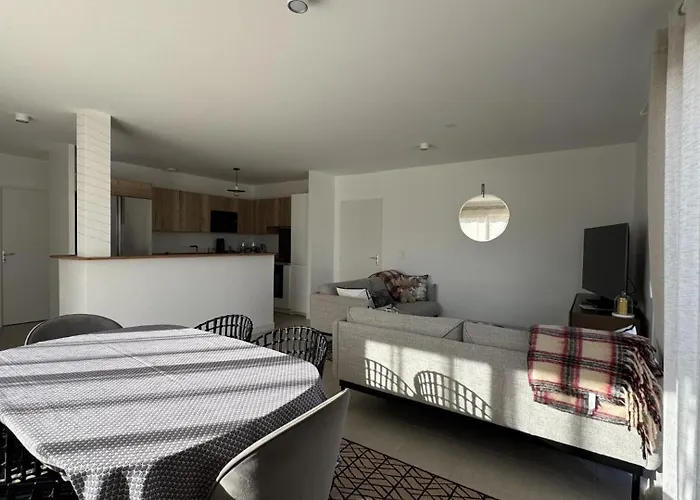 Prázdninový dům La Caroline Léon