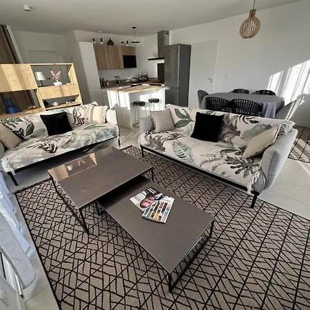 بيت للعطل La Caroline ليو