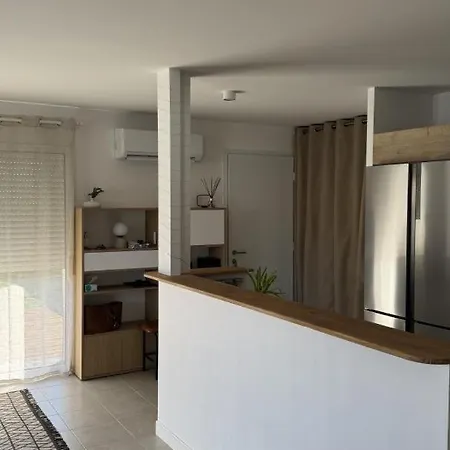 La Caroline * ليو